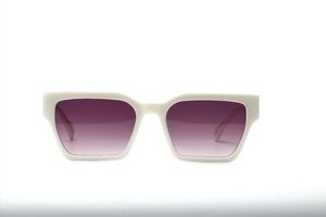 Carnage Ivory - Purple Lens