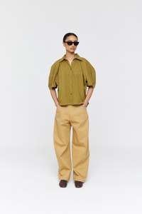 Ricochet: Citterio Shirt - Olive/ Contrast Stitch