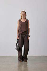 Gregory Zaha Tank - Barolo