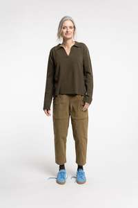 Team Sweater - Caper