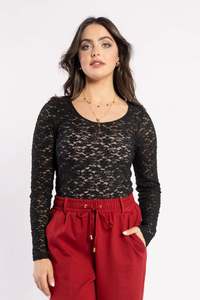 Fav Layer Top - Black