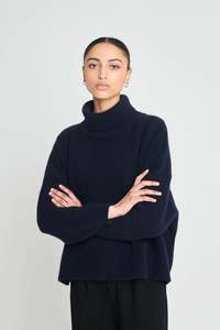 Futures Jumper - Navy
