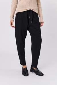 Marlow Barrel Trackie - Black