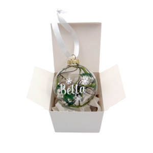Christmas Collection: Berry Flower 8cm Christmas Bauble (Includes Personalisation)