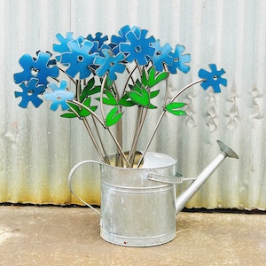 Garden Art NZ New Zealand Artists Ladybugs Gardening Online: Metal Bantams Blue Made