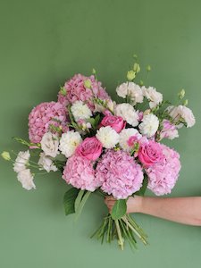 Soft & Delicate Bouquet - LA FEMME FLEUR