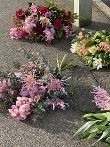 Products: Anniversary Bouquet Subscription - LA FEMME FLEUR