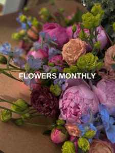 Products: Flowers Monthly - LA FEMME FLEUR
