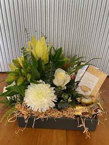 Flowers & Chocolates - La Fleur