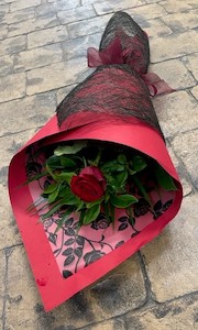 Single Rose Gift wrapped - La Fleur