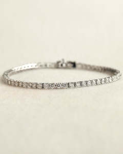 Frontpage: 4.00 Carat TW Laboratory-Grown Diamond Tennis Bracelet in White Gold