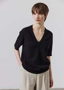 Knitwear: Jasper Cashmere V-Neck - Black