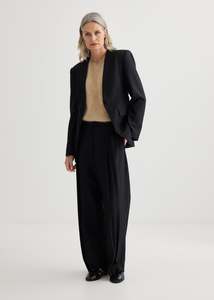 Invert Pleat Trouser - Black