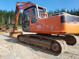 excavator: Hitachi ZX200LC-1 Excavator