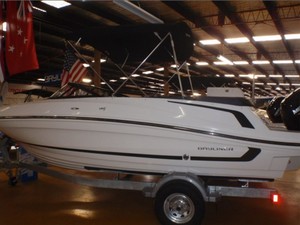 Bayliner VR5 BR