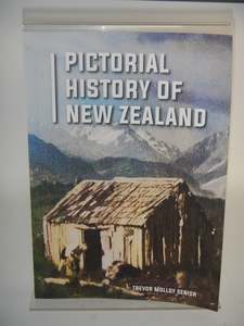 North Island History: Pictorial History of New Zealand