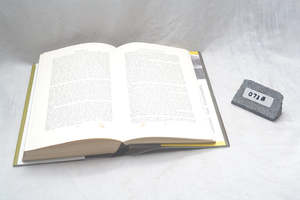 Second Hand Books: 073B The Golden Reefs by Darrell Latham