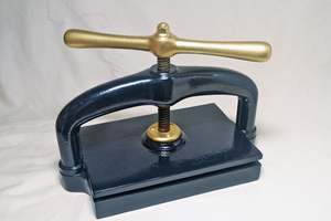 Book press - large