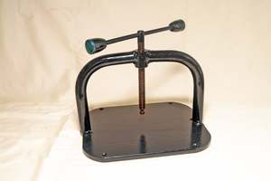 Frontpage: Book press - small