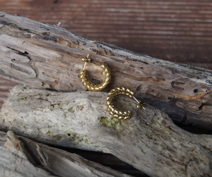 Products: Nia hoops Lana Leigh