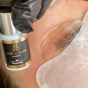 Lash & Brow Academy
