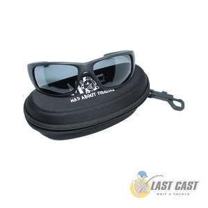MAD ABOUT FISHING - POLARISED SUNGLASSES WITH CASE