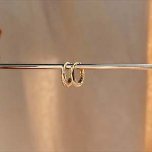 All: Daphnée Huggies