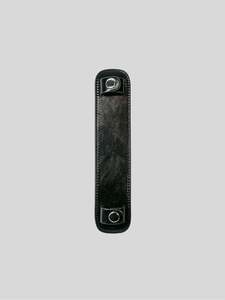 Accessories: Shoulder Pad: Black Patent