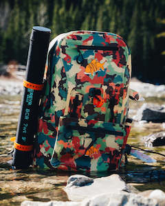 Accessories: SherpaShell Submersible 30 L Backpack