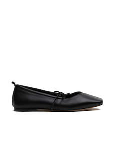 Ballet Flats: Square Toe Flat - Black