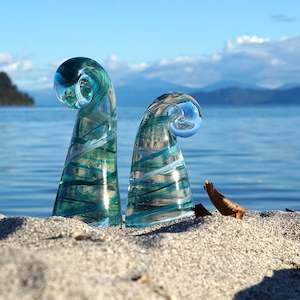 Kiwiana: Freestanding Koru Large