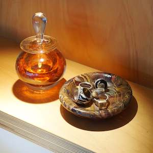 Perfume Bottles: speckle