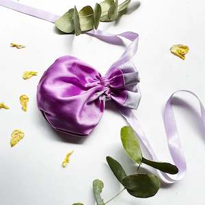 Parcel Gift Ideas: Luxury Satin Silk Lavender Sachet Bag