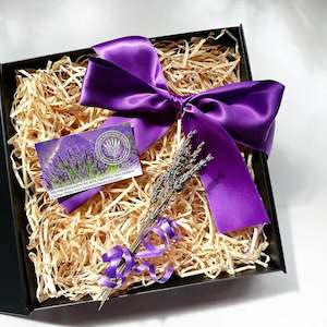 Gift Boxes: Large Gift Box (Empty Box) - Build Your Own