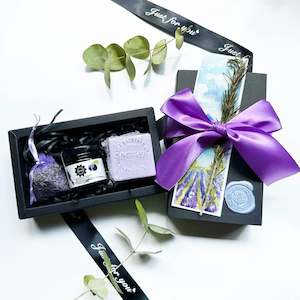 Inexpensive yet Thoughtful Gift Box