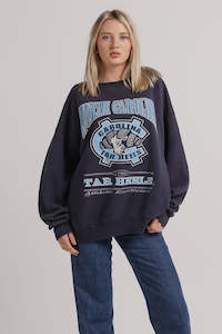 Usa Sports College: Vintage North Carolina Crewneck XXL