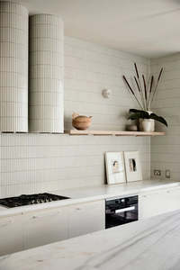 Wall Tiles: Kayoborder White Matt Finger Mosaic