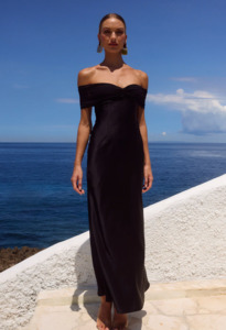 Size 6 8: RTL - Kadie Off Shoulder Maxi Dress in Black