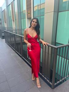 Black Tie: Ruby - Liam Weirdly Slip in Red