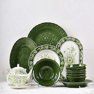 Maria French Vintage Embossed Oval Platter 29cm - Forest Green