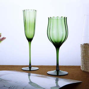 Wine: JoyJolt 1PC Vintage French Green Crystal Champagne Glass 210ml