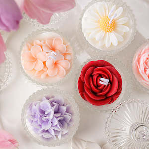 Glass: Luna Handmade Scented Floral Candle with Glass Holder & Gift Pack - Orange Blossom