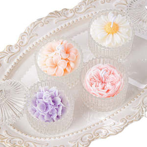 Luna Handmade Scented Floral Candle with Glass Holder & Gift Pack - Lavender