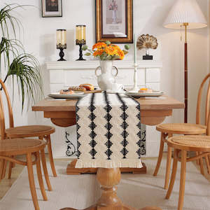 Bianco Cotton&Linen Argyle Table Runner with Tassels 240x34cm - White