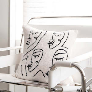 Cushion: Momento Nordic Sherpa Cushion with Inner 45*45cm - Faces