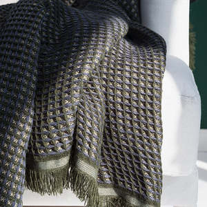 Barlow Waffle Thick & Soft Throw Blanket with Tassel 170x130cm - Forest Green