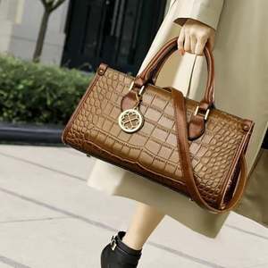 Bags: Large Capacity Boston Bag For Women's Handheld