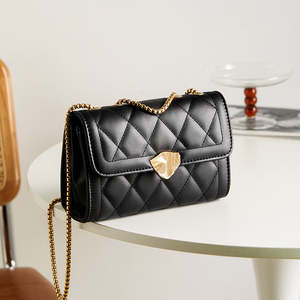 Bags: Chain Crossbody Light Luxury Underarm Bag