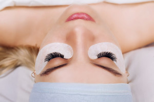 Products: Mega Volume Lash Extension Voucher Le Beauty