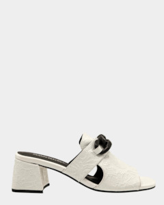 Outlet Footwear: Bresley Adder